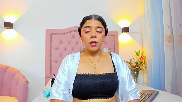 JulieeHabubu online show from September 25, 3:12 am