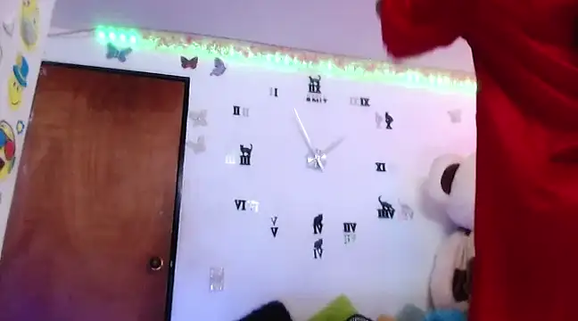 Snapshot of goddess_BigassCock chatting on February 23, 2:40 am goddess BigassCock online show from February 23, 2:40 am