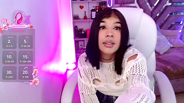 AliceWalker 11 online show from December 4, 8:41 pm