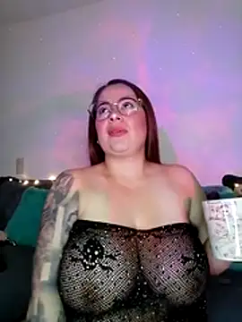 soofy   online show from March 12, 3:12 am