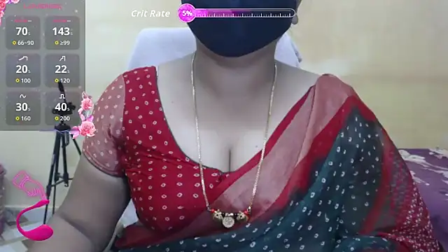 Snapshot of Queen_sakshi chatting on September 12, 4:51 pm Queen sakshi online show from September 12, 4:51 pm