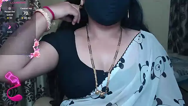 Queen sakshi online show from November 28, 6:52 pm