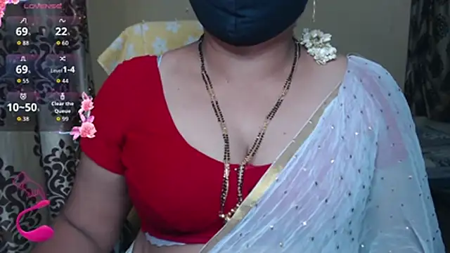 Queen sakshi online show from November 26, 7:03 pm