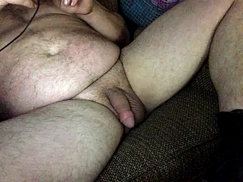 Snapshot of Frankdick01 chatting on October 29, 4:22 am Frankdick01 online show from October 29, 4:22 am