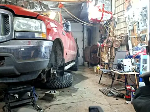 Snapshot of Frankdick01 chatting on December 3, 5:19 am Frankdick01 online show from December 3, 5:19 am