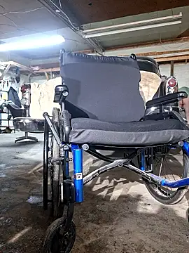 Frankdick01 online show from March 11, 8:25 pm