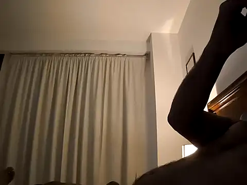 Snapshot of Chiko_batako9 chatting on October 24, 6:23 am Chiko batako9 online show from October 24, 6:23 am