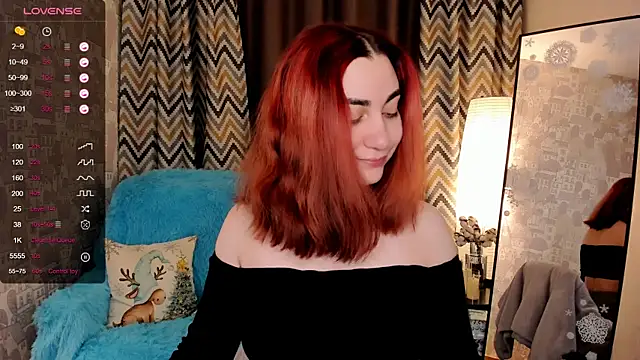 hannacheekss  online show from December 23, 2:11 am