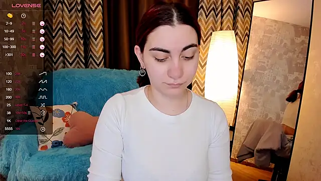 hannacheekss  online show from January 15, 2:04 am