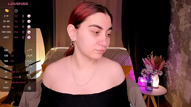 hannacheekss  online show from March 7, 2:07 am