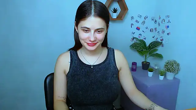 Snapshot of AliceSexyyy_ chatting on September 20, 8:36 pm AliceSexyyy online show from September 20, 8:36 pm