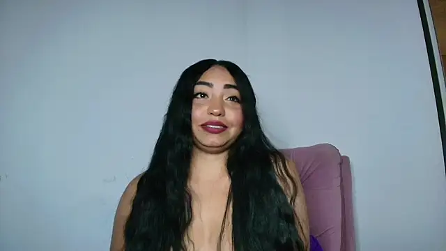 Dailyn Adams online show from December 24, 8:11 am