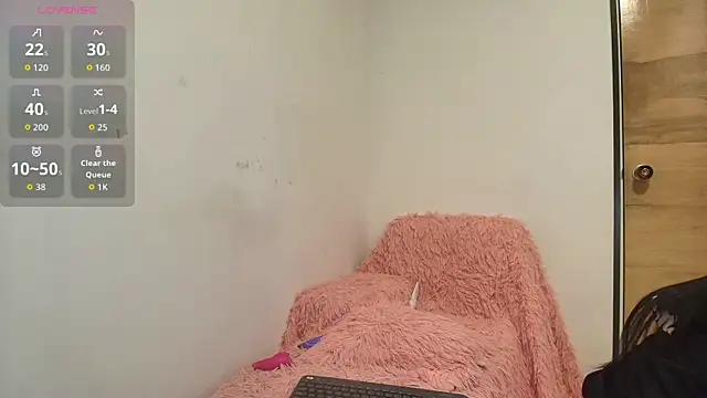 Dailyn Adams online show from November 9, 6:50 am