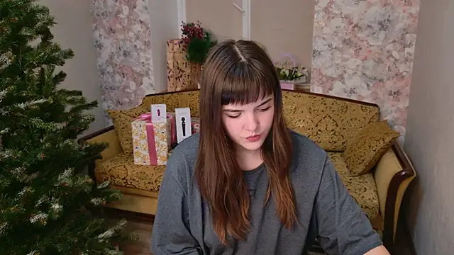 showmeparadise online show from December 19, 11:18 pm