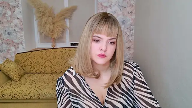 showmeparadise online show from December 2, 4:30 pm