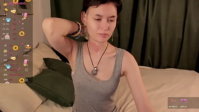 Emily Strikeee online show from November 13, 10:08 am