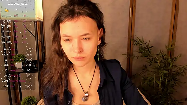 Emily Strikeee online show from October 25, 3:49 am