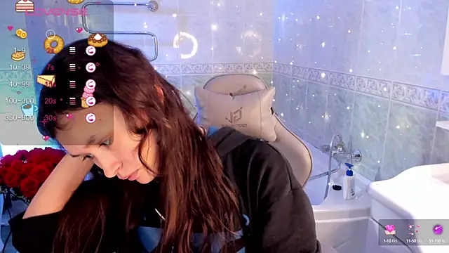 Emily Strikeee online show from September 24, 10:11 am