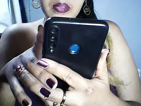 layanah12 online show from October 27, 6:53 pm