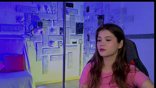 Snapshot of EvaThopson chatting on October 2, 10:40 am EvaThopson online show from October 2, 10:40 am