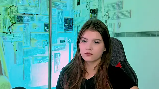 Snapshot of EvaThopson chatting on September 27, 8:09 am EvaThopson online show from September 27, 8:09 am