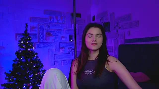 Snapshot of EvaThopson chatting on January 18, 12:04 pm EvaThopson online show from January 18, 12:04 pm