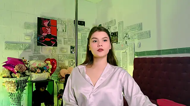 Snapshot of EvaThopson chatting on March 8, 11:27 am EvaThopson online show from March 8, 11:27 am