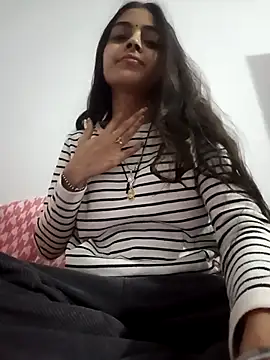 Snapshot of pikubaby chatting on December 4, 6:51 pm pikubaby online show from December 4, 6:51 pm