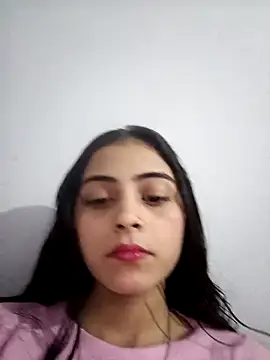 Snapshot of pikubaby chatting on October 2, 7:39 pm pikubaby online show from October 2, 7:39 pm