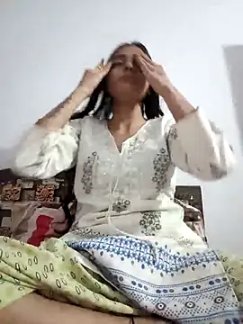 Snapshot of pikubaby chatting on November 1, 7:08 pm pikubaby online show from November 1, 7:08 pm