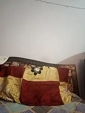 Snapshot of pikubaby chatting on March 12, 6:53 pm pikubaby online show from March 12, 6:53 pm