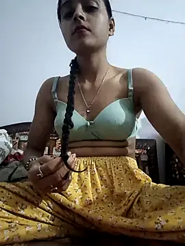 Snapshot of pikubaby chatting on March 22, 10:04 pm pikubaby online show from March 22, 10:04 pm