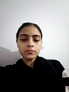 Snapshot of pikubaby chatting on November 8, 6:33 pm pikubaby online show from November 8, 6:33 pm