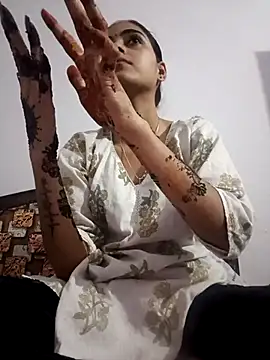 Snapshot of pikubaby chatting on October 18, 7:16 pm pikubaby online show from October 18, 7:16 pm