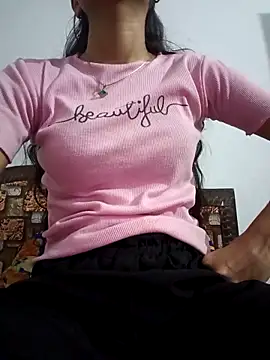 Snapshot of pikubaby chatting on October 1, 7:29 pm pikubaby online show from October 1, 7:29 pm