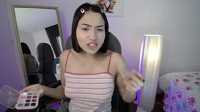 Escarlett Wii online show from March 22, 1:19 pm