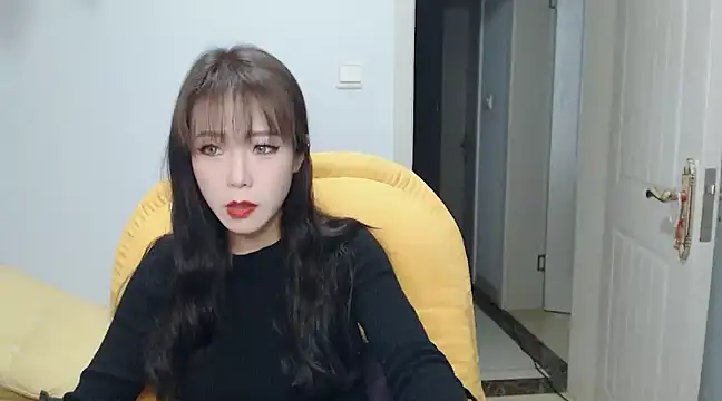 Snapshot of SuSushi728 chatting on March 4, 3:26 pm SuSushi728 online show from March 4, 3:26 pm