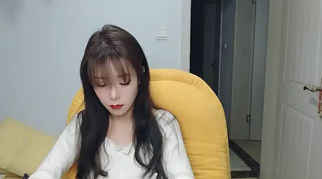 Snapshot of SuSushi728 chatting on March 7, 3:39 pm SuSushi728 online show from March 7, 3:39 pm