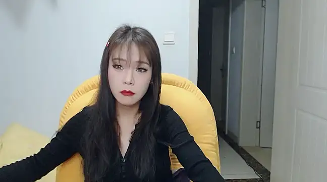 Snapshot of SuSushi728 chatting on March 13, 4:01 pm SuSushi728 online show from March 13, 4:01 pm