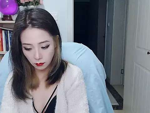 SuSushi728 online show from April 30, 3:08 pm