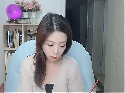 Snapshot of SuSushi728 chatting on October 21, 4:06 pm SuSushi728 online show from October 21, 4:06 pm