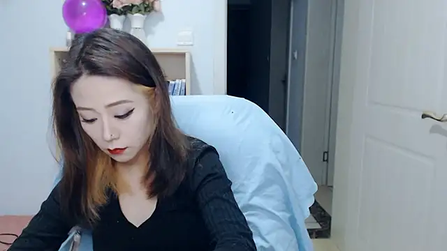 SuSushi728 online show from April 27, 2:37 pm