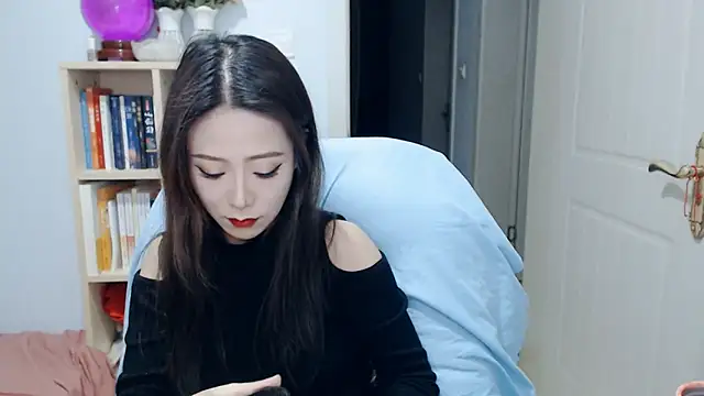 SuSushi728 online show from March 22, 4:41 pm