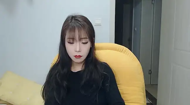 Snapshot of SuSushi728 chatting on March 12, 4:02 pm SuSushi728 online show from March 12, 4:02 pm