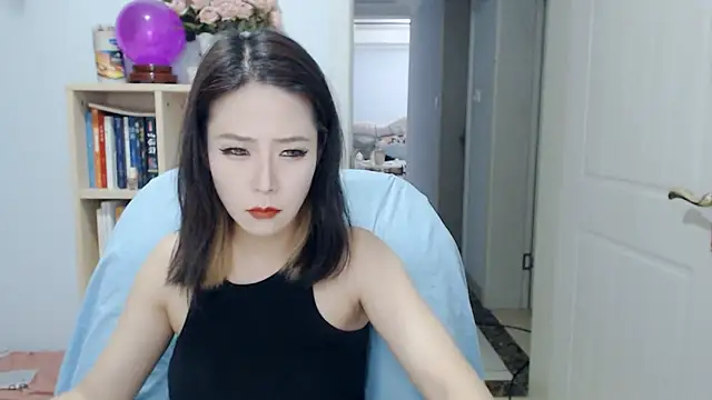 Snapshot of SuSushi728 chatting on June 20, 4:01 pm SuSushi728 online show from June 20, 4:01 pm