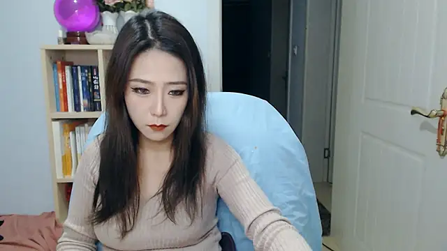 SuSushi728 online show from March 7, 4:23 pm