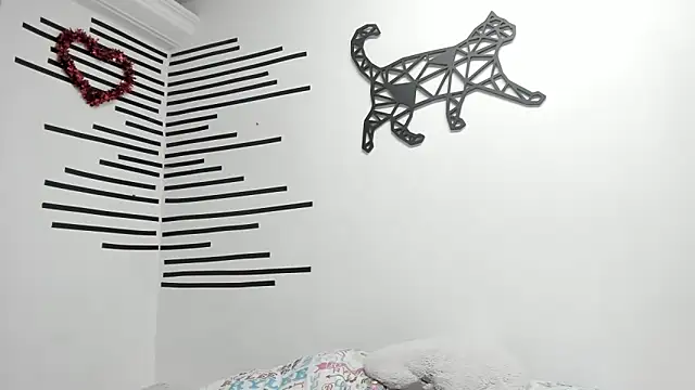 Emawalker  online show from March 11, 8:14 pm