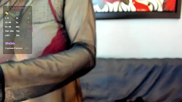 Snapshot of JennieRosse chatting on October 17, 12:18 pm JennieRosse online show from October 17, 12:18 pm