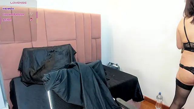 JennieRosse online show from March 30, 12:17 pm