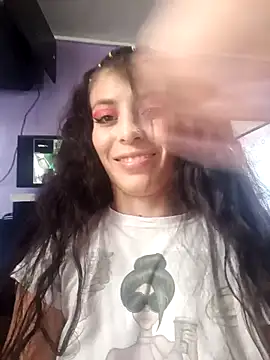 Snapshot of Tefannyy_ chatting on March 14, 9:10 pm Tefannyy online show from March 14, 9:10 pm